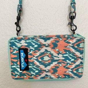 Cavu Crossbody Bag Green Aqua Orange